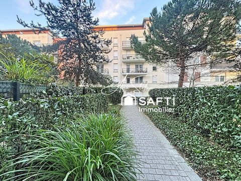 ? Massy – Quartier Atlantis | Beau 3 pièces avec 2 balcons, dernier étage & parking ?