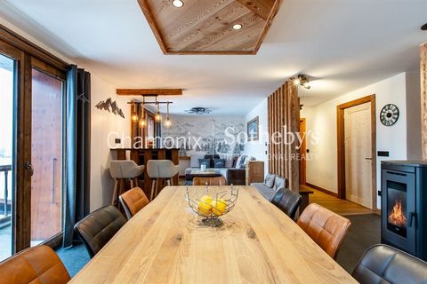 EXCLUSIVITY - Chamonix Sotheby's International Realty presents apartment Boréo, located in Domancy, with two bedrooms, one bathroom and a splendid living room offering breathtaking views of the Massif des Fiz and the Aravis mountain range. This apart...