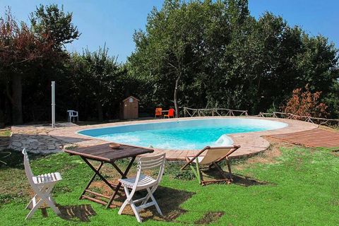 In the blooming nature of the San Bartolo Nature Park, on the rolling hills with olive groves and above the blue sea of the Adriatic coast, you will find the lovingly restored 17th-century farm. The architectural style of the individual apartments co...