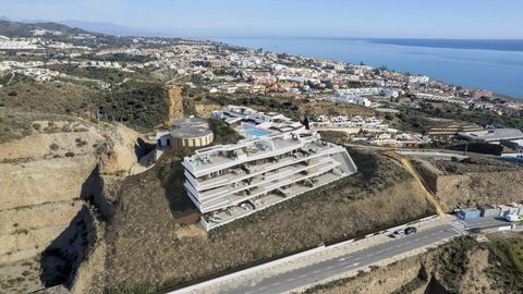 Flat for sale in Torre de Benagalbón, Rincón de la Victoria. A complex of 27 flats in total, distributed in buildings with lift. From 120m2 built size distributed in three bedrooms, two bathrooms, open space kitchen furnished and equipped, living roo...