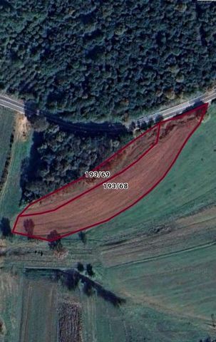 Magnificent Field for Sale in Kocaeli Kandira! A peaceful life awaits you in the heart of nature! Located in the village of Akçaova in the Kandıra district of Kocaeli, this magnificent field is an ideal opportunity to keep your hobby alive or to buil...