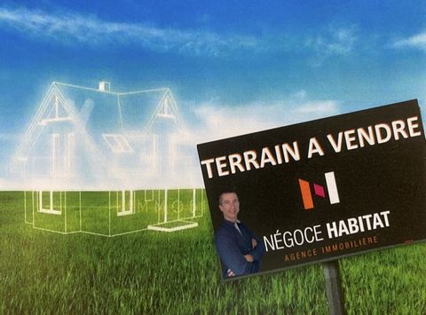 Your Agence Négoce Habitat is delighted to present you exclusively with a unique opportunity in the charming town of Saint-Léon, just 30 minutes from Agen in the southwest. We put at your disposal 4 undeveloped lots, free of builder, offering an idea...