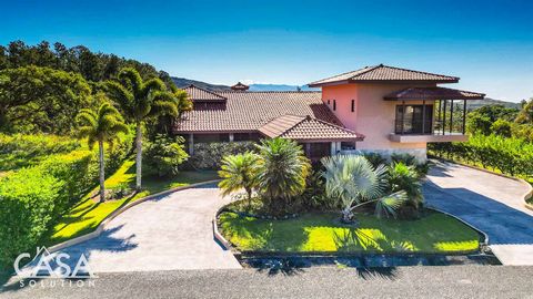 Stunning home for sale nestled in the heart of Boquete Country Club, offering an unobstructed panorama of Volcan Barú and the picturesque Chiriqui mountains with glimpses of the Pacific Coast in the distance. Located a mere 7-minute drive from downto...