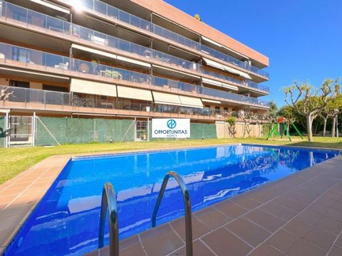 For tourism lovers, Salou is a first-class destination with some of the best beaches in Spain just a 10-minute walk away. With its fantastic location, the property also offers easy access to the best tourist attractions in the area, such as Port Aven...