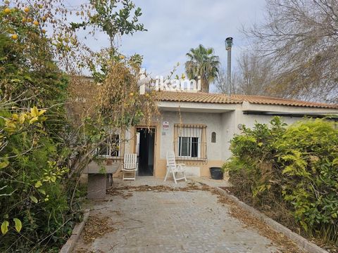 Great opportunity in San Javiér, house for sale with ample land to build the house of your dreams. This property is ready to renovate and build a dream property. It has at its disposal a large garden where you can build a large swimming pool, playgro...