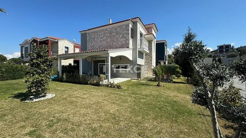 Villas Within Walking Distance of the Beach and Mall in Aydın Kuşadası The detached and semi-detached villas are situated in a residential compound in the Kuşadası District of Aydın, Turkey. Kuşadası is a popular tourism center and an ideal living sp...