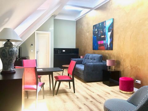 The monthly rent for January and February is 800 euros. Feel free to contact us with any questions. The newly constructed studio apartment in a charming old coach house was completed in mid-2019. Modern furnishings are combined with meticulously rest...