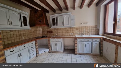 Mandate N°FRP155982 : House approximately 120 m2 including 5 room(s) - 3 bed-rooms - Cour * : 225 m2, Sight : Cour *. Built in 1900 - Equipement annex : Cour *, Terrace, Forage, Garage, parking, double vitrage, Fireplace, combles, Cellar - chauffage ...