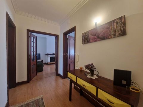 This charming 3 bedroom apartment located in Anadia, in the Aveiro district, is an opportunity not to be missed. The apartment has three spacious bedrooms, including an elegant suite, ensuring the desired comfort and privacy. Each bedroom is fitted w...