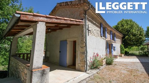 A13760 - Nice holiday home in a quiet area close to Nyons. Wonderful views, pool and summer kitchen. A former small farm rebuilt in style, with 4 bedrooms. Terraces, pool and garden are not overlooked. Beautiful area of the Drôme Provençale. Informat...