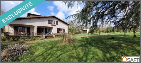 Situated a few minutes from the village of Septfonds and Saint Antonin Noble Val, in the heart of a small hamlet, come and discover this charming 130m² house set in enclosed grounds with trees of 2370m², with a swimming pool (10x5) not overlooked. Th...