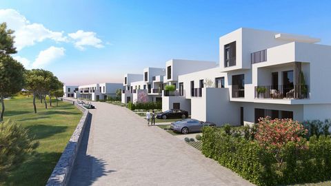 Welcome to Adel San Roque, a new development located on the front line of the Old Course of the San Roque Club, on the edge of the Costa del Sol in Cadiz.This stunning new development consists of 32 luxurious four-bedroom townhouses, generously sized...