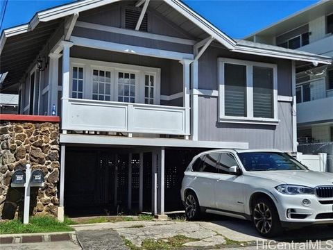 Come and enjoy living in this SINGLE-FAMILY home in Punchbowl Must see to appreciate this rare 2-bedroom, 1-bath, 2 car parking home that has been well-kept; it's pet friendly, has high ceilings, french doors, and abundant natural light, with it's ur...