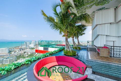 Een nieuw project naast Jomtien Beach, een luxe appartement met een uniek klassiek, tijdloos, luxe design in Pattaya. Bekijk de sterren en het geluid van Pattaya 's nachts op Roof Top Sky Bar op de 43e verdieping in het hart van Jomtien, op slechts 3...