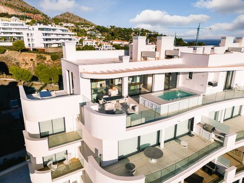 Experience the epitome of luxury living in this 3-bedroom contemporary penthouse perched in an elevated location within the exclusive development of Higuerón West, outside Fuengirola. Nestled in a gated community boasting lavish amenities including a...
