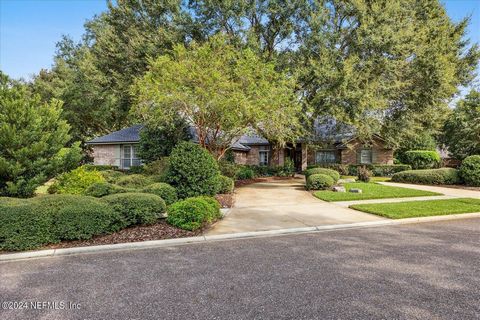 This home has it ALL!! Step into meticulous luxury with this stunningly landscaped, all-brick completely upgraded home close to Shopping and Eateries in Avondale, Riverside and Downtown. From the circular drive to the 4-car side entry garage, every d...