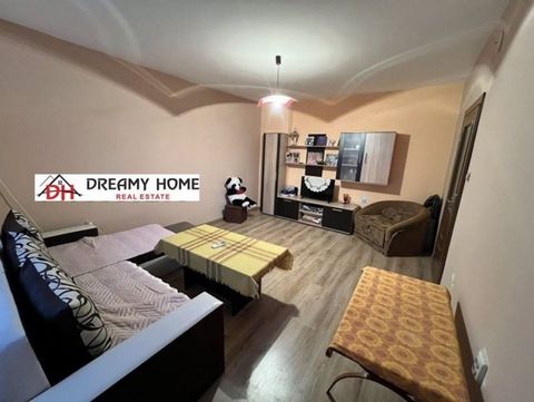 Property number 1594 Two-bedroom apartment for sale in the town of Smolyan. Kardzhali, kv. Revivalists. It consists of a corridor, a living room, a kitchen, two bedrooms, a bathroom with a toilet and a terrace. The property has an attic and a basemen...