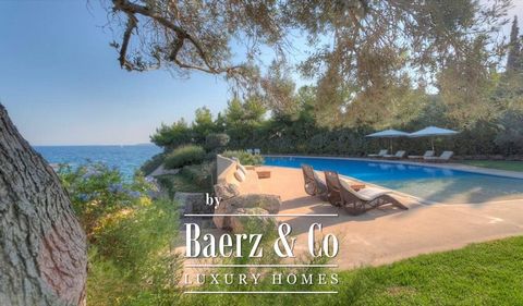 A beautiful villa located on a plot of 4,000 sqm on the rim of the peninsula, five minutes from Porto Heli, in a neighborhood surrounded by other properties. Two unique houses on the same land, the main house, and the guest house communicate seamless...