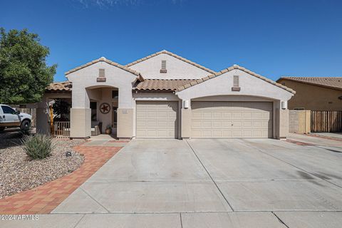 New to the market, located in Goodyear's highly desirable WigWam community. (Sunrise subdivision). 5 bedrooms + an extra room for office or playroom, with 2 full bath. Home offers plenty of space for living, working, or entertaining. The open concept...