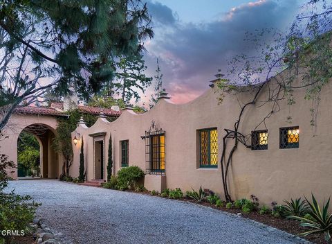 The 1920s was the Golden Age for Southern California architecture and an era of unprecedented wealth, where opulent mansions were built in spectacular locations. Famed architect Wallace Neff created one such masterpiece in1928, The Charles H Thorne H...