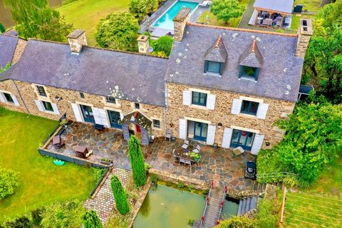 Dpt Côtes-d'Armor (22), à vendre maison P13 de 415,60 m²