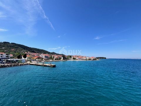 UGLJAN, PREKO - Działka budowlana 1. rząd od morza Działka budowlana na sprzedaż w Preko na wyspie Ugljan koło Zadaru. Działka położona jest w bardzo atrakcyjnym miejscu, 1 rząd od morza. Działka o łącznej powierzchni 961 m2 znajduje się w zabudowane...