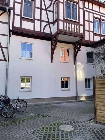 What would it be like to work in Jena, but still live close to the vibrant life of the city centre? A modern flat awaits you in the city centre of Jena, within walking distance of the Goethe-Galerie, the Klinikum Mitte, the tram station, both major r...