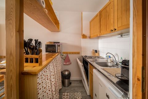 Diese studio in Allos mit hat eine Kapazität für 4 personen. Unterkunft Unterkunft hat 28 m² befindet sichgemütlich und sonnige, Die Unterkunft befindet sich in der Nähe von direkt am skigebiet, mit Blick auf die Berge und das Skigebiet. Die Unterkun...