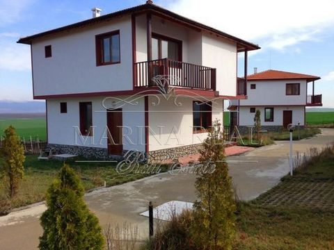 Two-storey house in the village of Alexandrovo, 12 km. from Fr. Burgas and 8 km. from Sunny Beach. The house is in a gated complex, with its own yard. The area of 130 sq.m. It is divided into two levels, as on the first floor - a spacious and bright ...