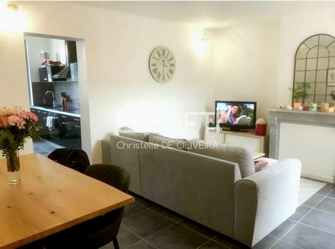 Situé à Soissons (02200), cet appartement d'environ 49 m² offre un cadre de vie pratique et agréable. Proche de toutes commodités de la ville de Soissons, il permet un accès facile aux différents services et commerces environnants. De plus, ce bien e...