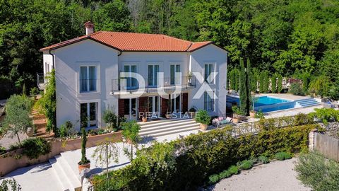 Location: Primorsko-goranska županija, Mošćenička Draga, Brseč. OPATIJA, BRSEČ - luxury villa 430m2 with swimming pool and sea view + landscaped garden 2700m2 We are pleased to present you an imposing villa located on a plot of 2778 m2. The garden, t...