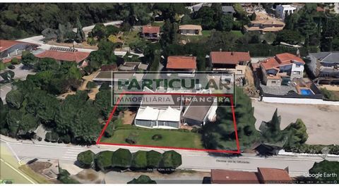 LAND - Residential Urban Plot - PLOT for SALE in VALLROMANES - Can Tàvec (Vallès Oriental - BCN): Sale of urban plot of 987 sqm with ascending slope, retaining wall and garage at street level. Ideal for building a detached, sunny house with good view...