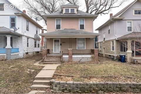 GREAT INVESTMENT PROPERTY! This 3-bedroom home offers FANTASTIC potential for those with a vision! Located just steps away from the vibrant 39th Street District, you'll have easy access to a wide variety of bars, restaurants, and shopping hotspots. I...