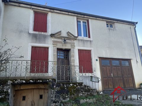 Located in the peaceful village of Voisey, close to Bourbonne-les-Bains and Jussey, this old house full of character is just waiting for your finishing touches to reveal its full potential. It consists on the ground floor of a kitchen, a pleasant liv...