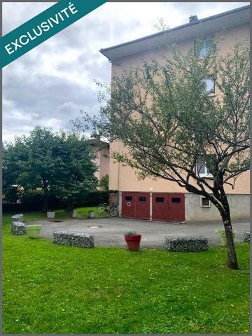 Appartement 4/5 pièces - Isolation votée et prise en charge par le vendeur. Proche commerces et accès autoroute.