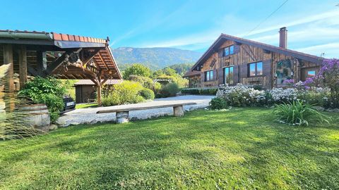 Magnifique chalet d’exception entièrement rénové et vendu meublé – Sainte-Eustache