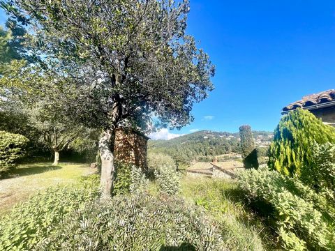 Maison familiale de 140 m² avec double double garage