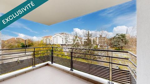 T2 en plein centre de Bron