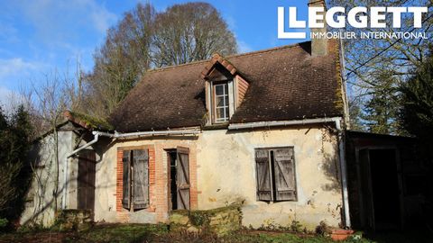 A17899 - Great opportunity to renovate a sweet little cottage in a lovely little hamlet near Graçay. Reasonable garden with space for veg plot. Charming rural setting with lots of scope for full-time residence or holiday home. The beautiful city of B...