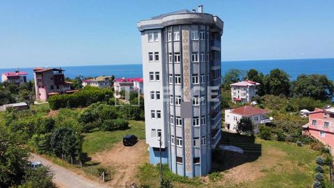 Panoramic Sea View Spacious Properties in Beşikdüzü Trabzon The properties are in Beşikdüzü, boasting lucrative lands of Trabzon. In addition, the region is home to the top three largest beaches in Trabzon and has been preferred by foreigners in rece...