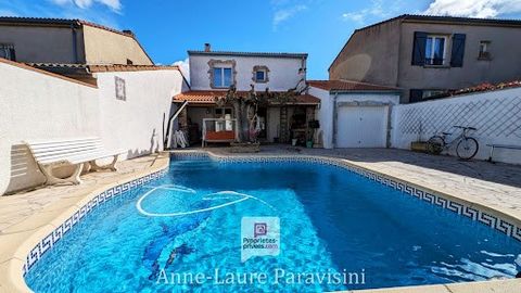 In Palaja, in a quiet residential area, come and discover this family house composed of 4 bedrooms, one of which is on the ground floor, a garage, terraces and swimming pool. Located in Palaja, a charming town at the gates of the City of Carcassonne ...