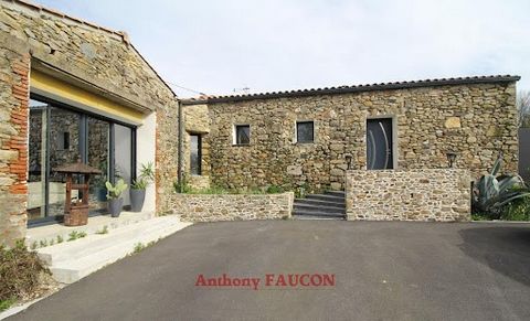 Anthony FAUCON, vous présente, ce bien rénové en 2012 et 2023 avec 140 m² hab. et situé sur une parcelle de 1298 m². Pour les amoureux de la pierre, ce bien mérite votre attention, il se compose d'un vaste séjour cuisine d'environ 50 m² avec accès à ...