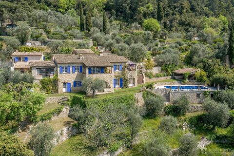 Sitting in a prominent position with incredible views, this stunning, stone built property wows from its spectacular location just a 20 minute walk through the forest to the picturesque village of Cabris, overlooking the lush valley and the sea. The ...