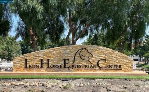 Exquisitely designed and expertly maintained to the highest of equestrian standards! Built by renowned architects from luxury Kentucky ranches, we present the Iron Horse Equestrian Center: a fully operational horse training and boarding facility loca...