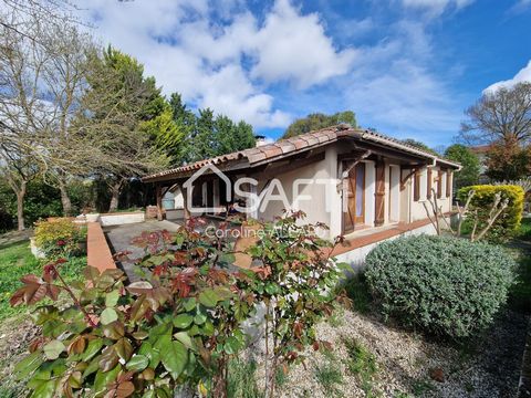 Located in the charming town of Savignac-Mona (32130), this house benefits from a quiet and rural environment, ideal for lovers of the countryside. Close to nature, it offers a true haven of peace while remaining close to essential amenities, offerin...