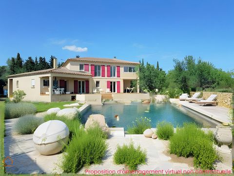 Belle et lumineuse maison à seulement 10 mn de St Rémy de Provence