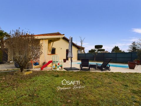 Located a 2-minute walk from Cabirol Park, come and discover this magnificent 1982 house of approximately 165 m² with very attractive characteristics for a family. The living space offers you a large living/dining room of 56 m² with a separate kitche...
