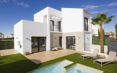 Villas for sale in Ciudad Quesada, Alicante The residential has 24 villas, all with the possibility of a finished basement. Each villa has 3 bedrooms and 2 bathrooms, but a fourth bedroom with bathroom can be added in the basement. The basements will...