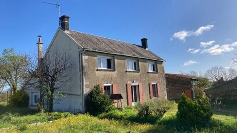 Located in the charming town of Taizé-Aizie (16700), this house enjoys a peaceful countryside environment, while being close to amenities such as schools and a nursery. Its vast plot of 2038 m² offers an ideal setting to enjoy the tranquility of natu...