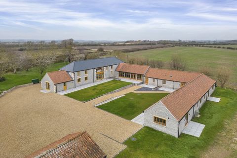 Hawkshead Court offers a distinct and versatile opportunity, ideally suited for multi-generational living, investment endeavour's or commercial ventures. Comprising five recently renovated barns brimming with charm and character and built with a Prof...
